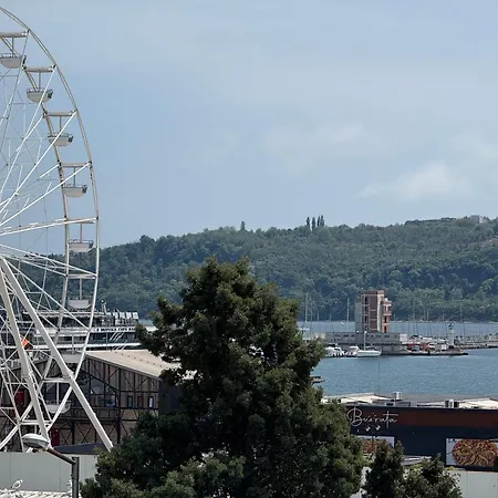 Apartment Smile Old With Free Parking And Sea View