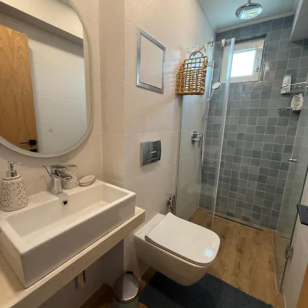 Smile Old With Free Parking And Sea View Apartment Varna