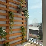 Smile Old With Free Parking And Sea View *