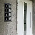 Smile Old With Free Parking And Sea View *