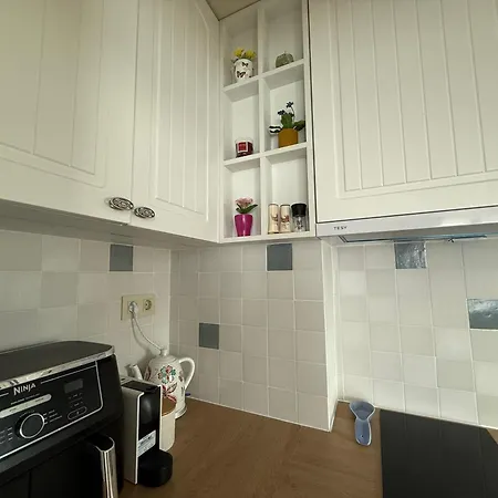 Smile Old With Free Parking And Sea View Appartement Varna