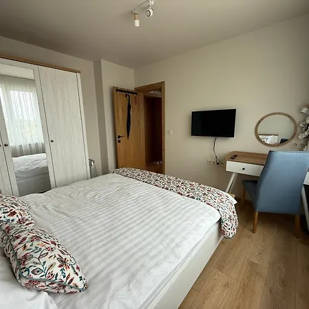 Apartment Smile Old With Free Parking And Sea View *