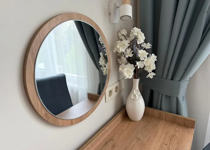 Smile Old With Free Parking And Sea View Varna