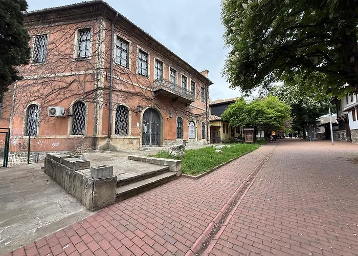 Smile Old With Free Parking And Sea View Apartmán *