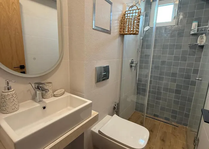 Smile Old With Free Parking And Sea View Apartmán Varna